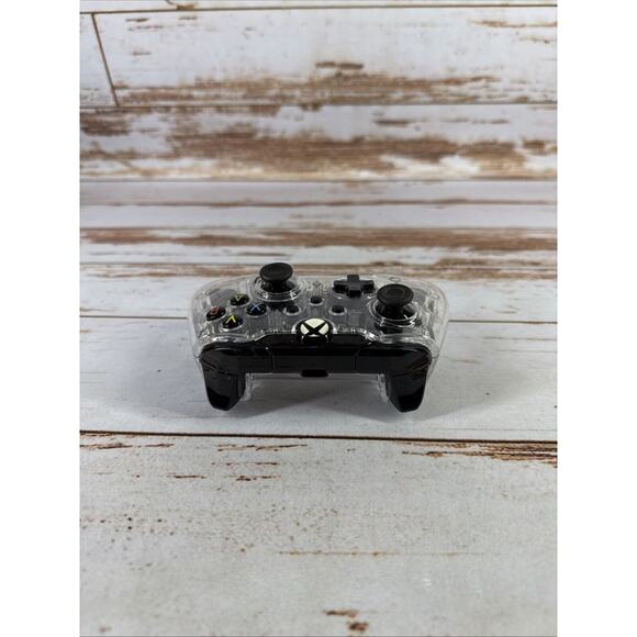 Afterglow PDP for Microscoft Xbox One Wired Controller 048-121 Clear - Picture 2 of 4